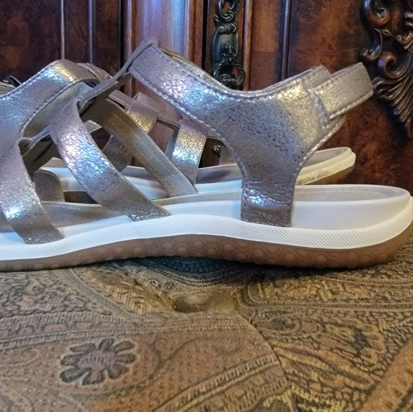 ‼️SOLD‼️ Geox Vega Sandal, Sand color, Sz 6.5, EU 37 - Picture 4 of 11